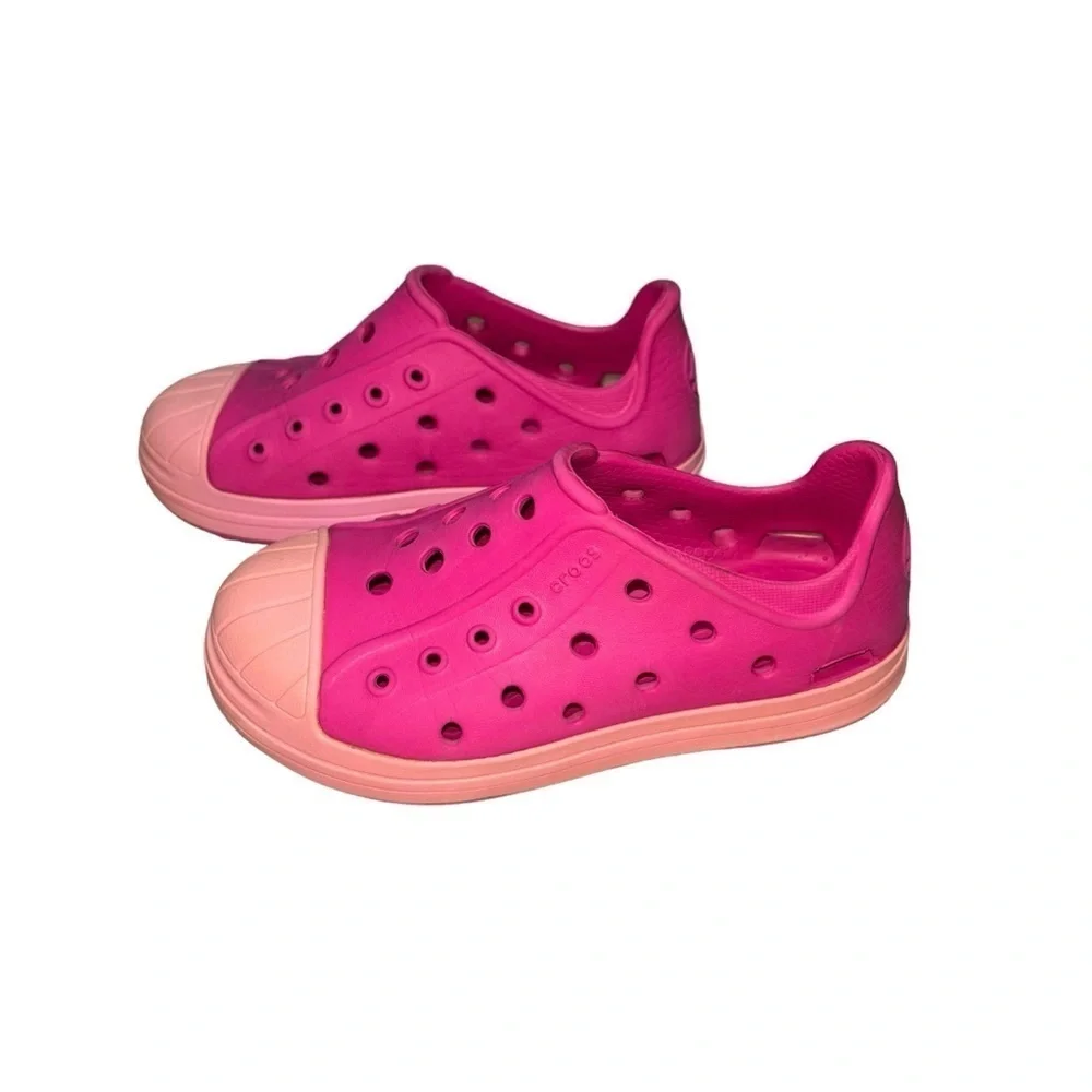 CROCS girl bump
